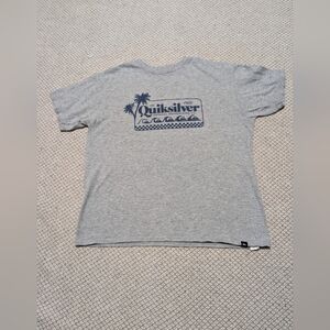 🎀$5 Quiksilver Gray Graphic T-Shirt